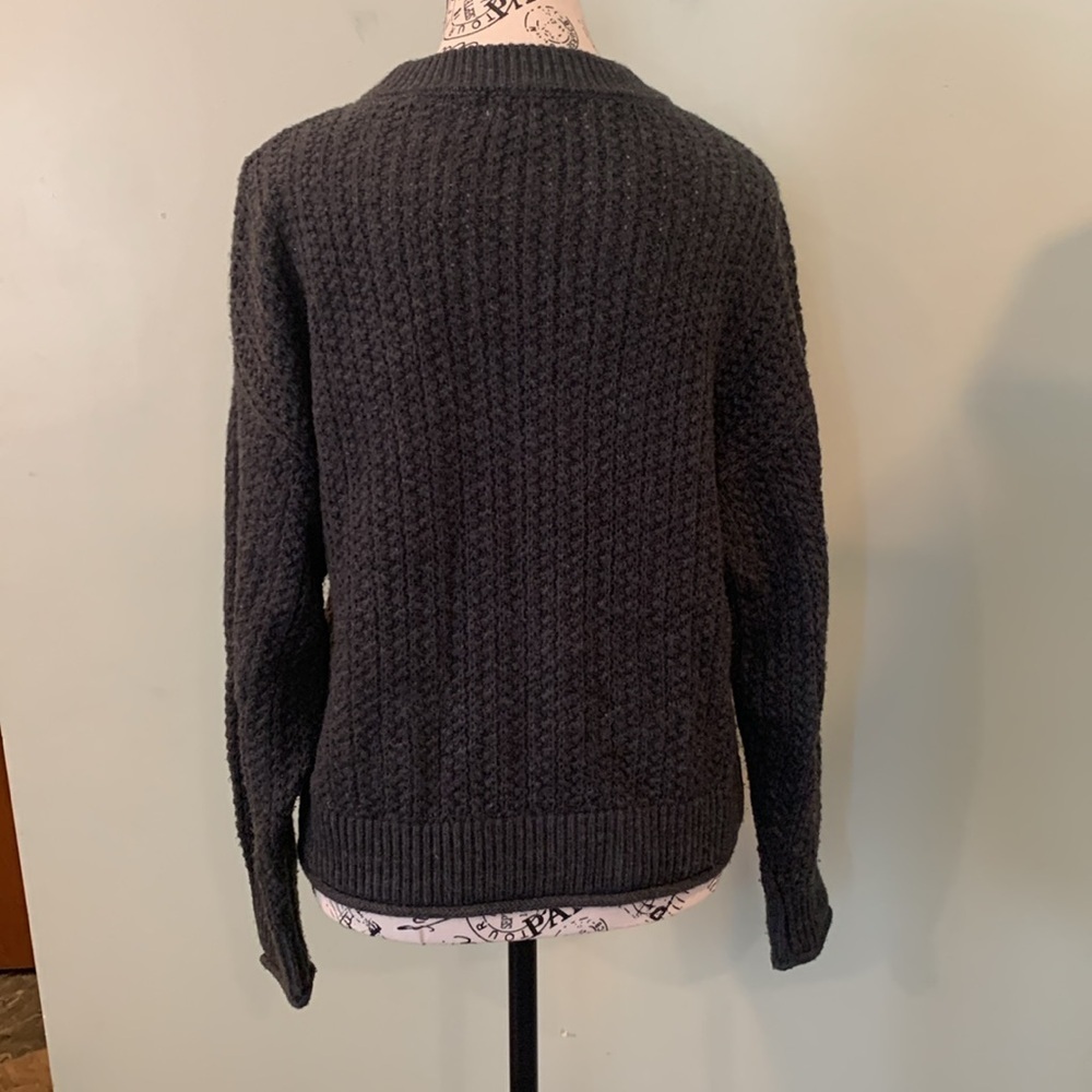 Universal Thread Women’s XS Extra Small Dark Gray Crewneck Cable Knit Sweater - Picture 2 of 6